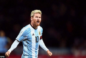 Barcelona star Lionel Messi explains decision to dye hair blond this summer